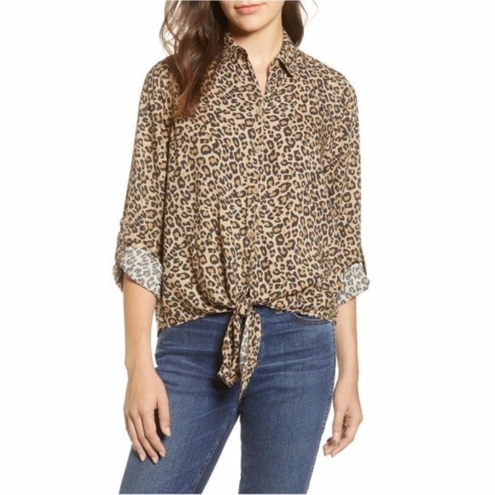 ✅ BeachLunchLounge Cheetah Button down tie blouse SIZE SMALL